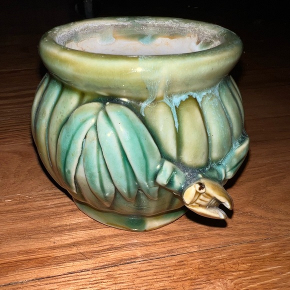 Vintage Green Ceramic Decor/ Vase 3D Grasshopper Leaf Design - Picture 2 of 12